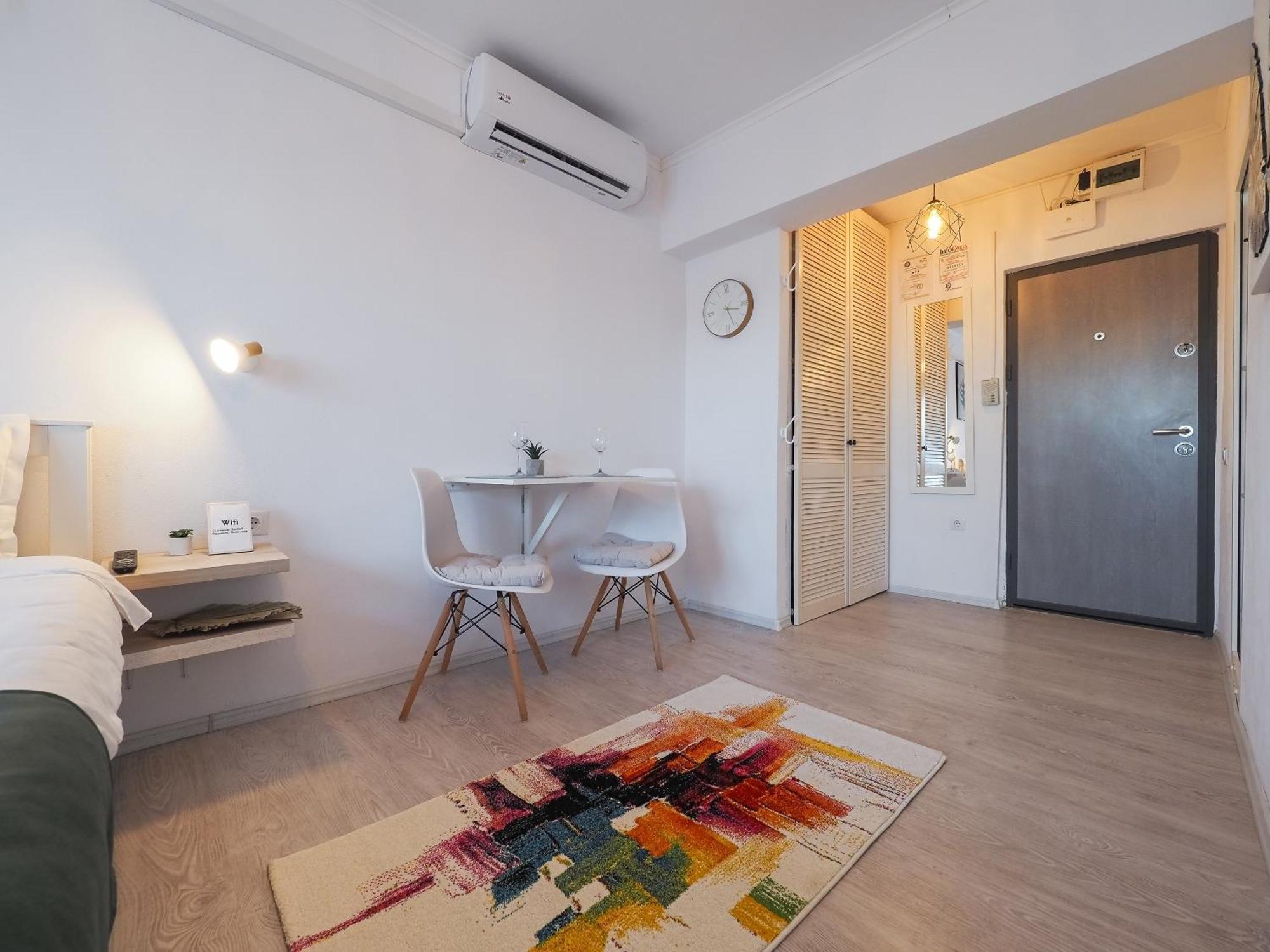 Holiday Studio Sibiu - Central, Cozy & Self Check-In Esterno foto