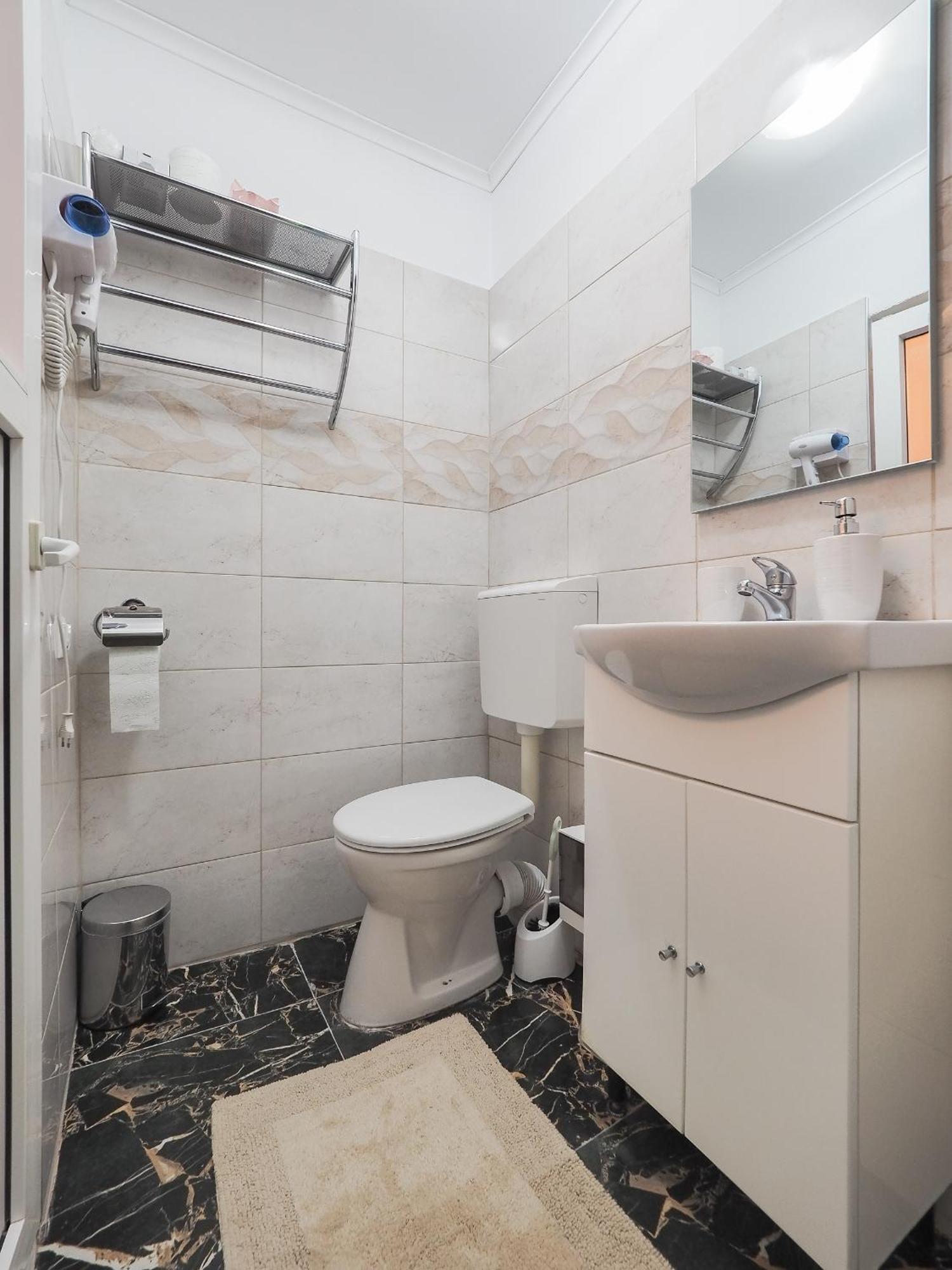 Holiday Studio Sibiu - Central, Cozy & Self Check-In Esterno foto