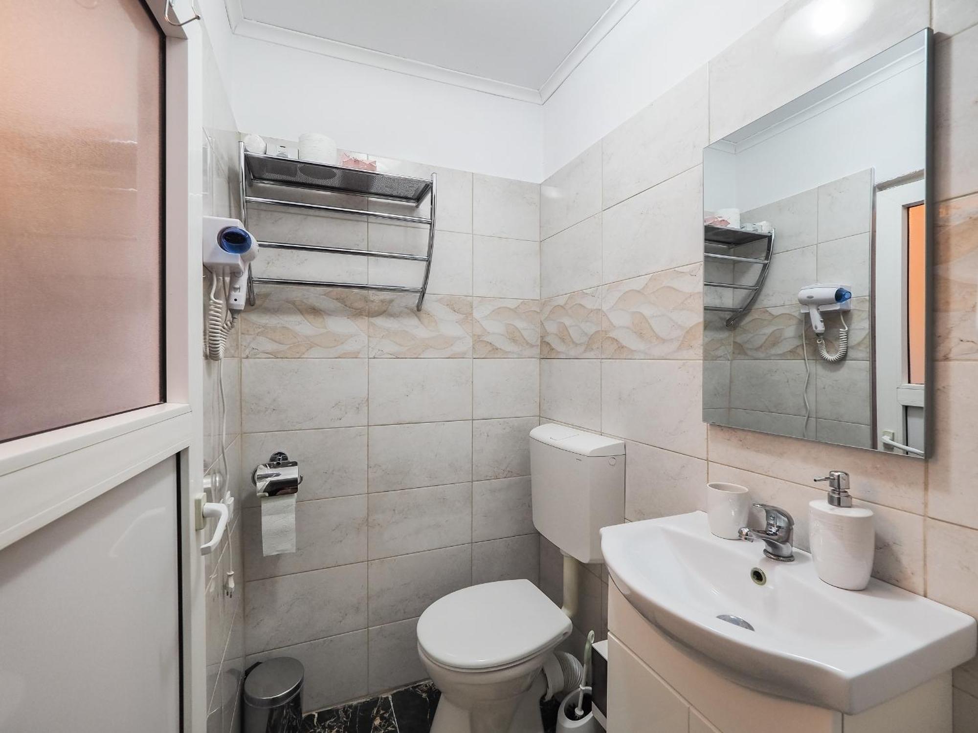 Holiday Studio Sibiu - Central, Cozy & Self Check-In Esterno foto